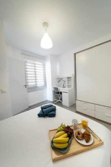 1 Room Atico Pedregalejo 马拉加 外观 照片