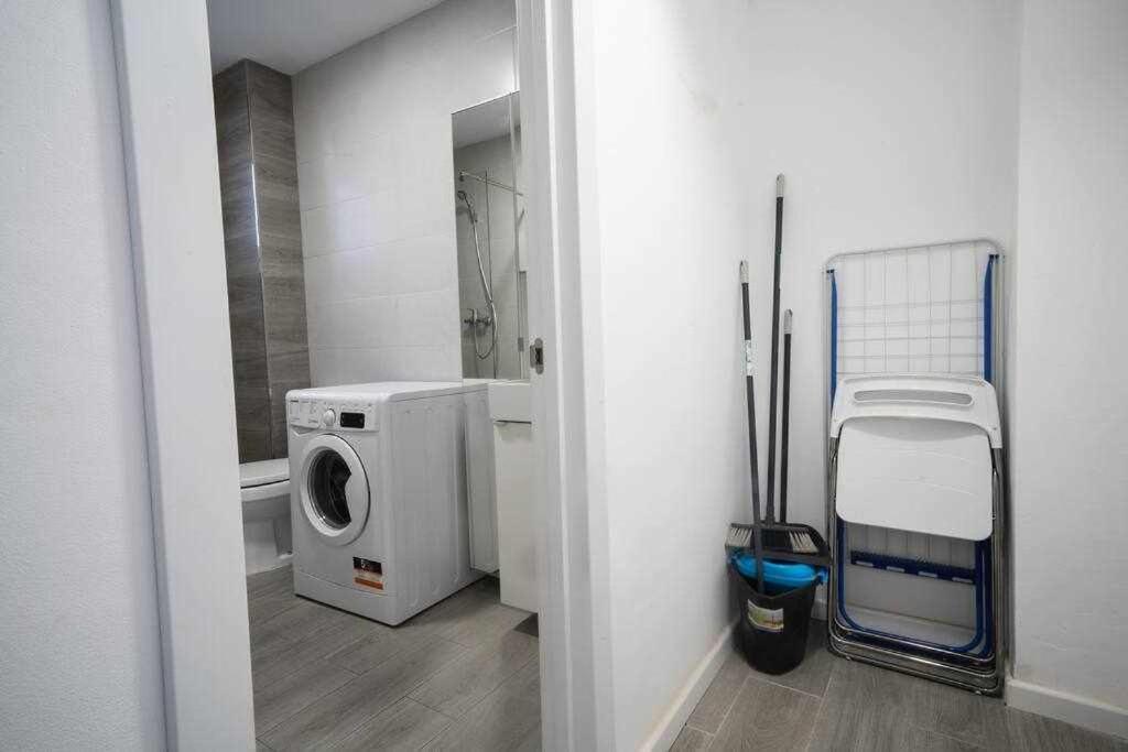 1 Room Atico Pedregalejo 马拉加 外观 照片