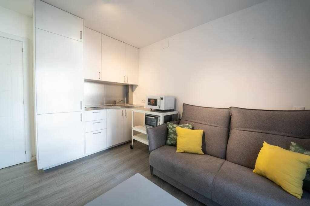 1 Room Atico Pedregalejo 马拉加 外观 照片